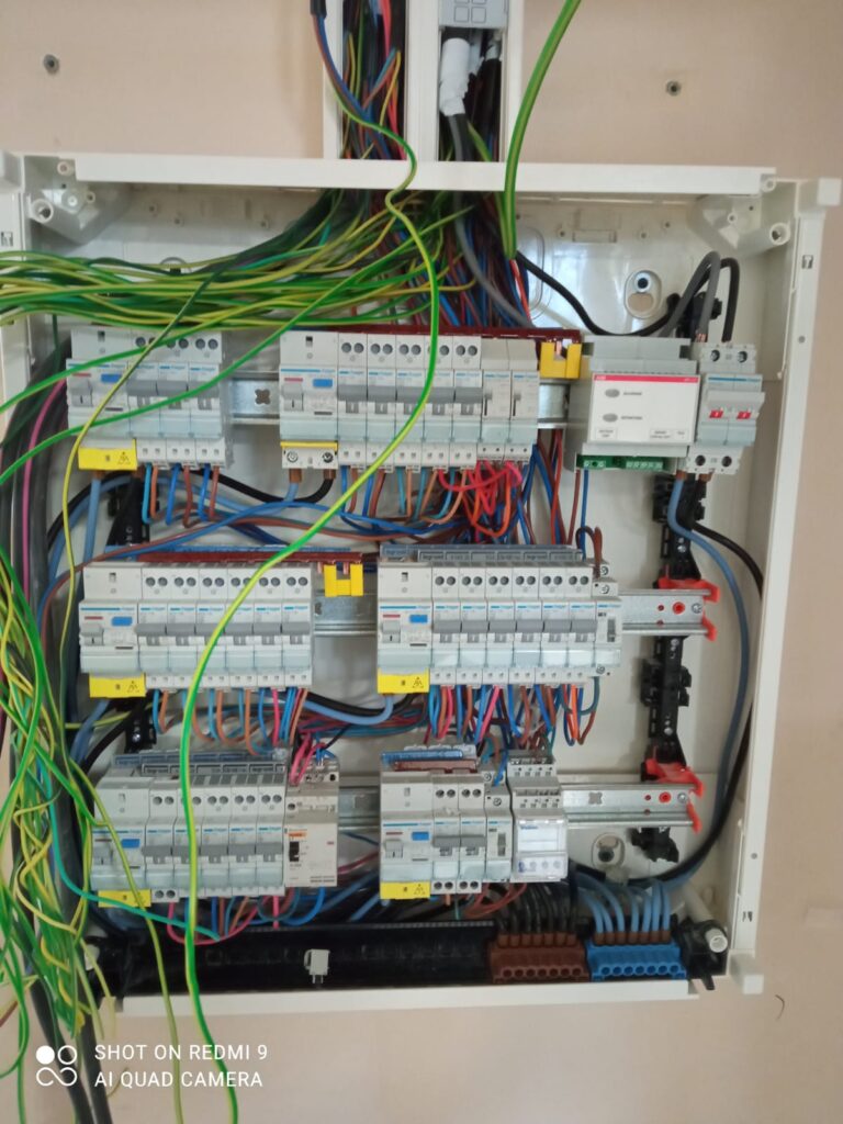 WhatsApp Image 2025-12-21 at 16.51.25 (1)